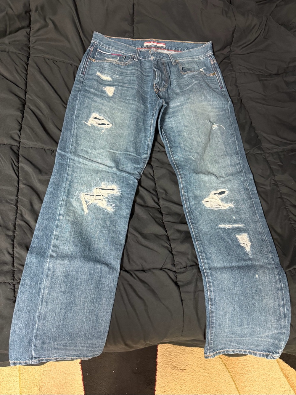 Tommy Hilfiger Men's Light Blue Straight Jeans